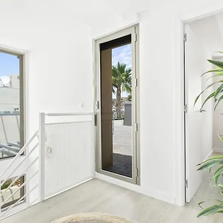 Mediterranean Bliss House Дом отдыха